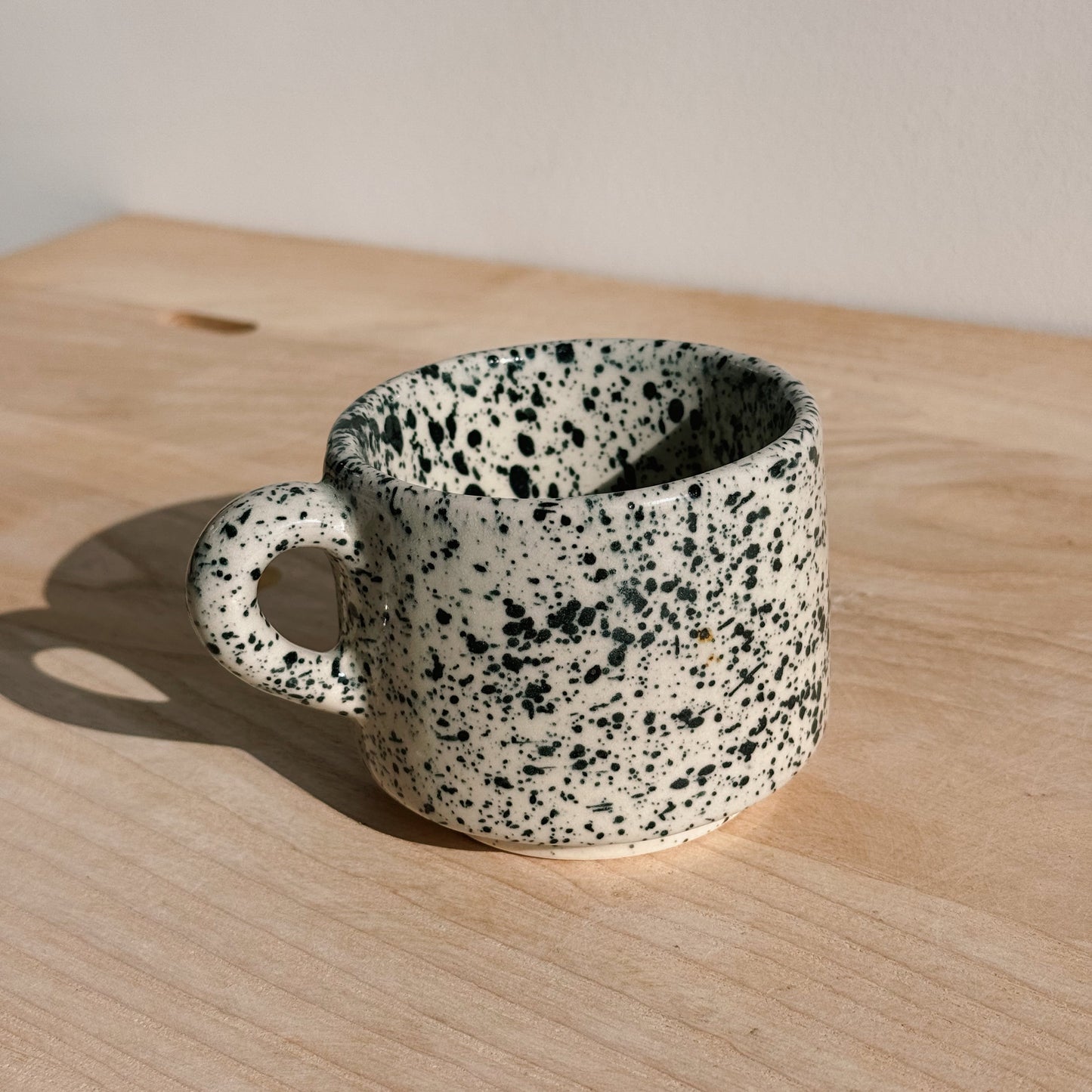 CASA AZUA, MODERN CERAMIC MUG, COOL MUG, COOL HANDMADE MUG, COOL HANDMADE CERAMIC MUG, COLORFUL MUG, LATTE CUP, CAPPUCCINO MUG.