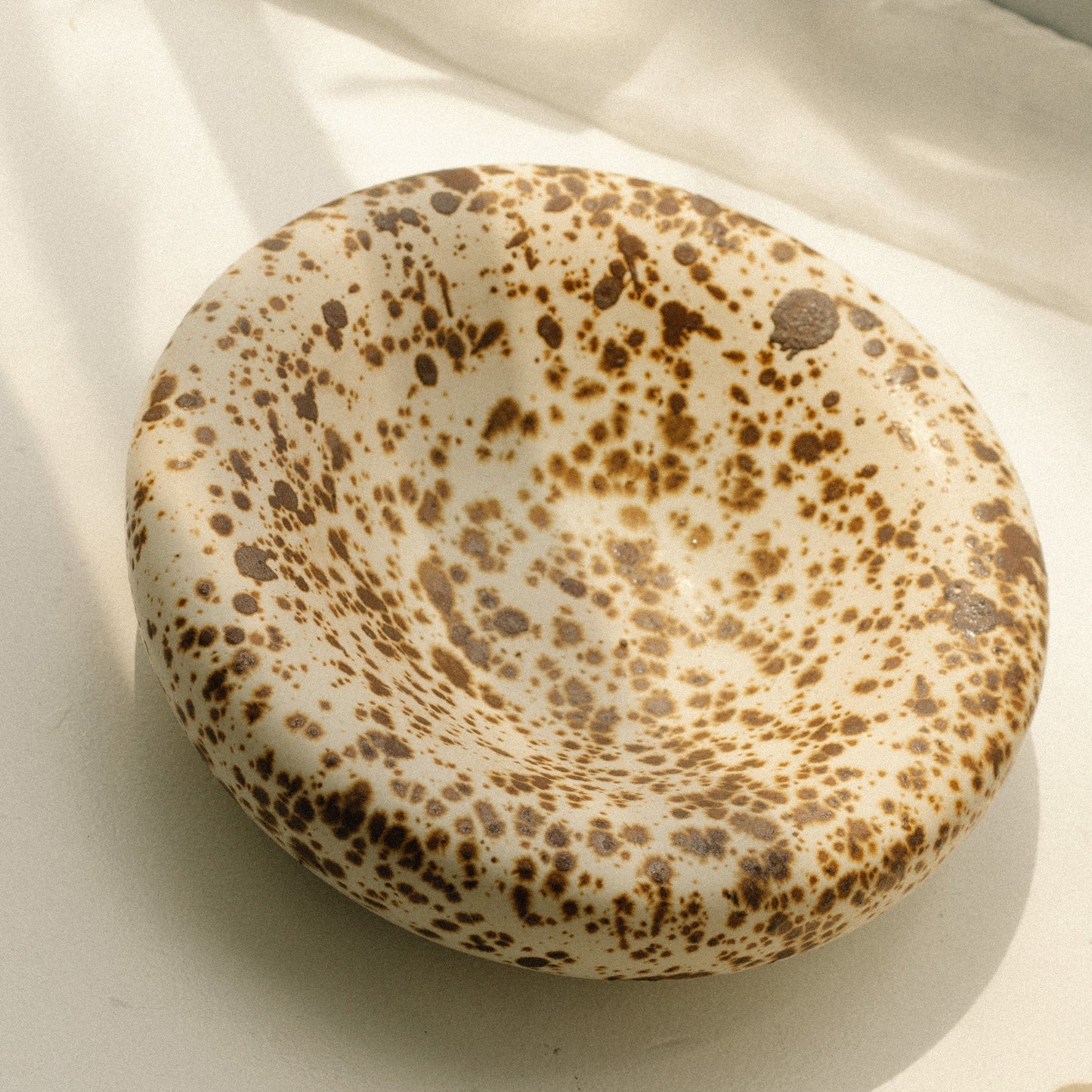 casa azua, jewelry tray, chubby bowl, chunky plate, donut plate, coffee table decor, neutral decoration, modern ceramics, housewarming gift, serving bowl, dinner plate, dessert plate, cool modern plates.