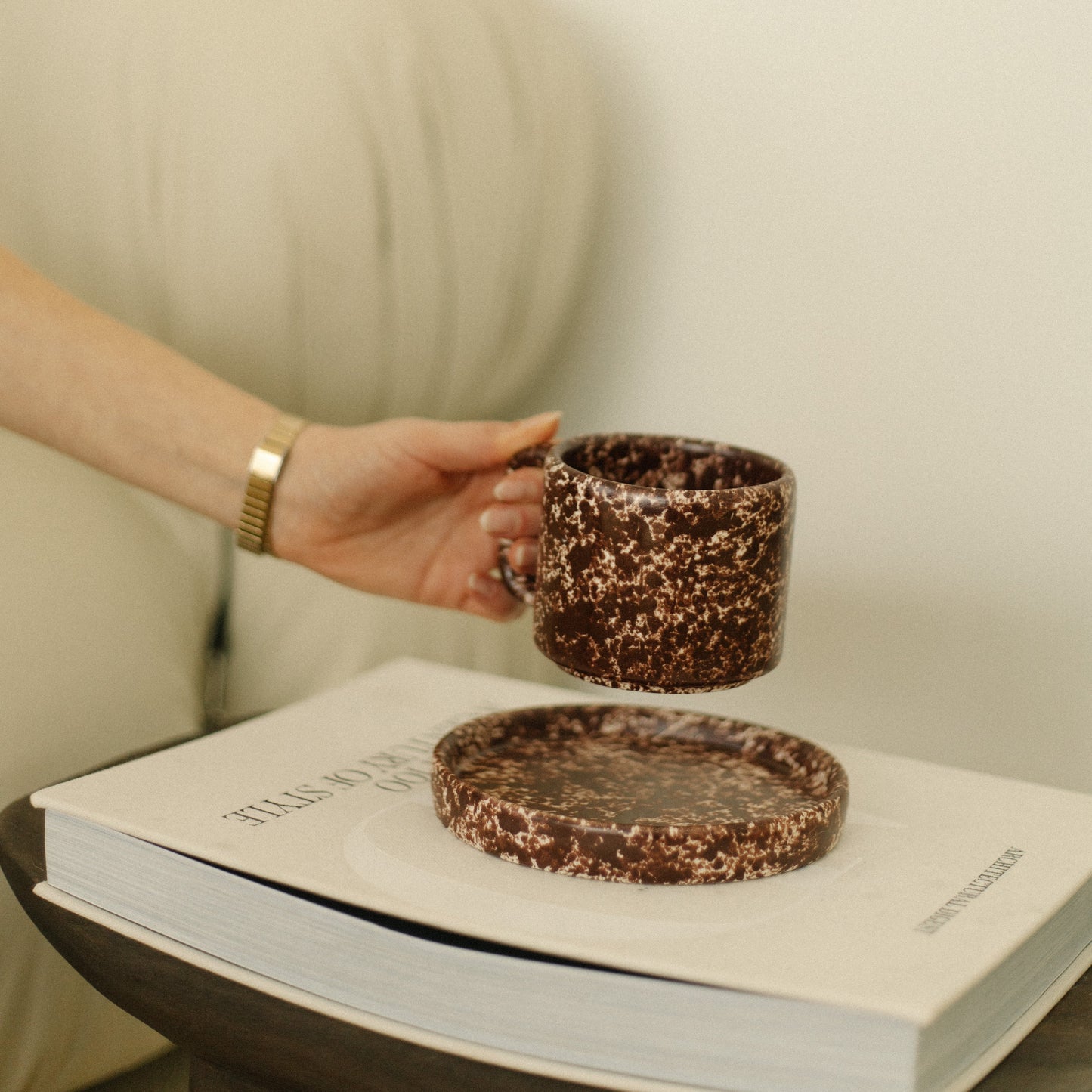 Helena Mug & Plate Set