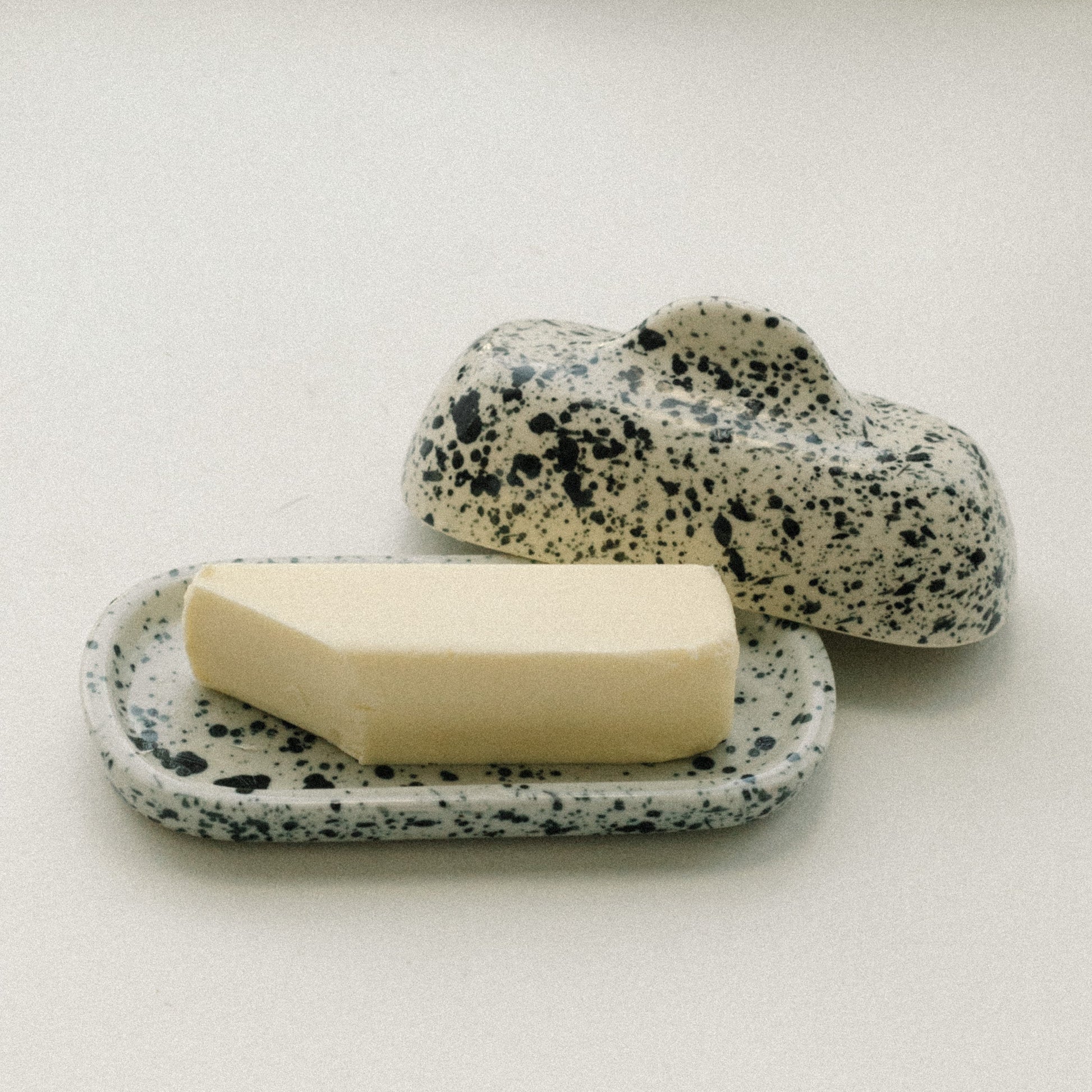 Handmade ceramic butter dish, black and white, speckles butter dish, stoneware, casa azua, tabletop.